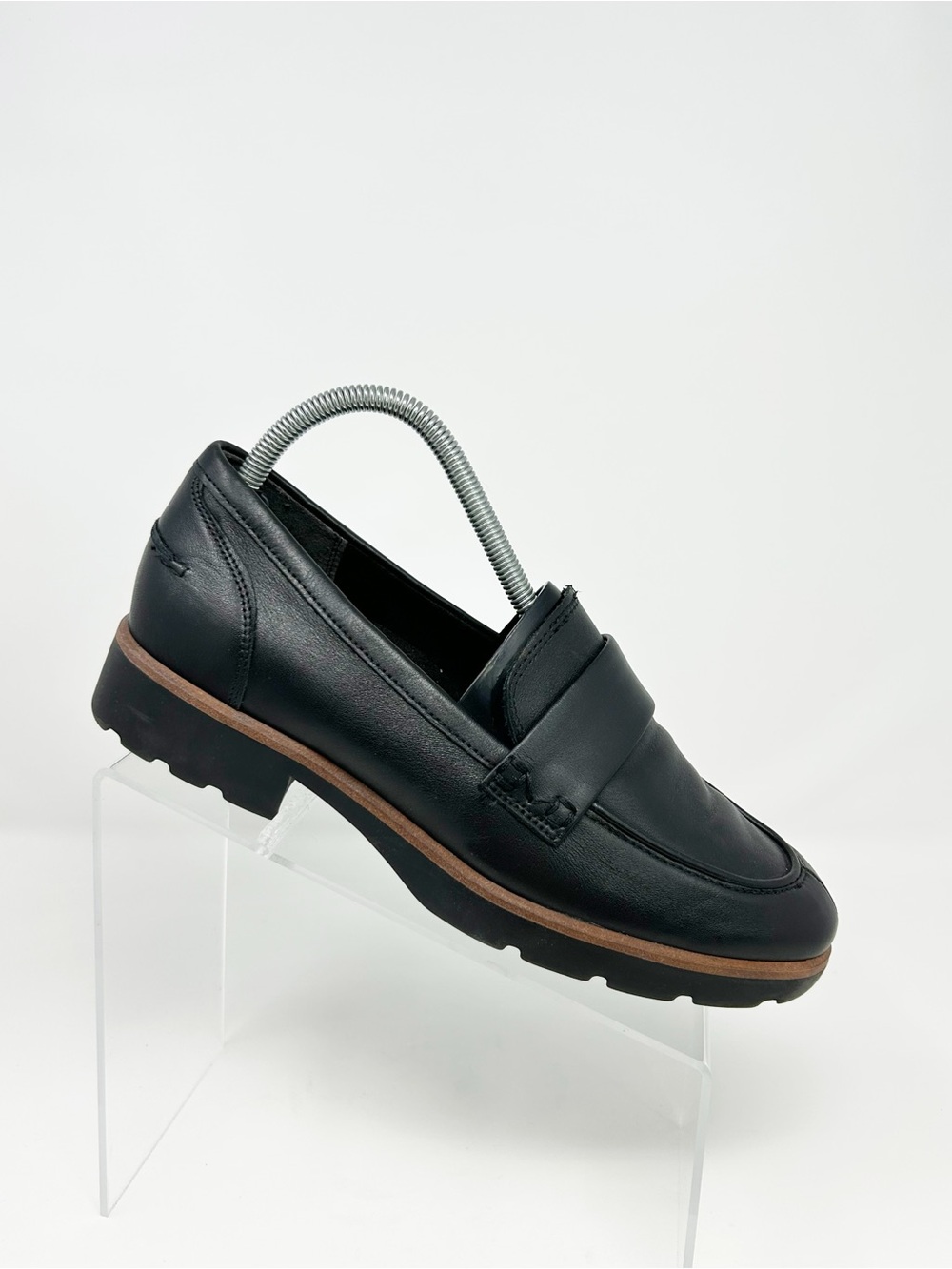 Vionic Cleo Womens Penny Loafer Black Comfort Slip-On Lug Sole Shoes Size 9